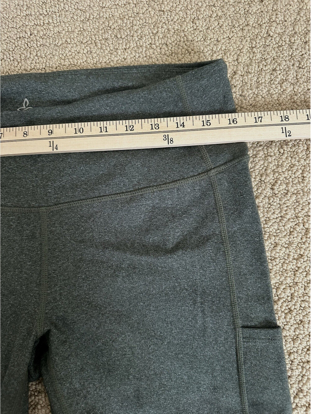 Prana Capri Leggings Yoga Leggings Women's Size XL Olive Green W/ Side Pockets - Picture 5 of 7
